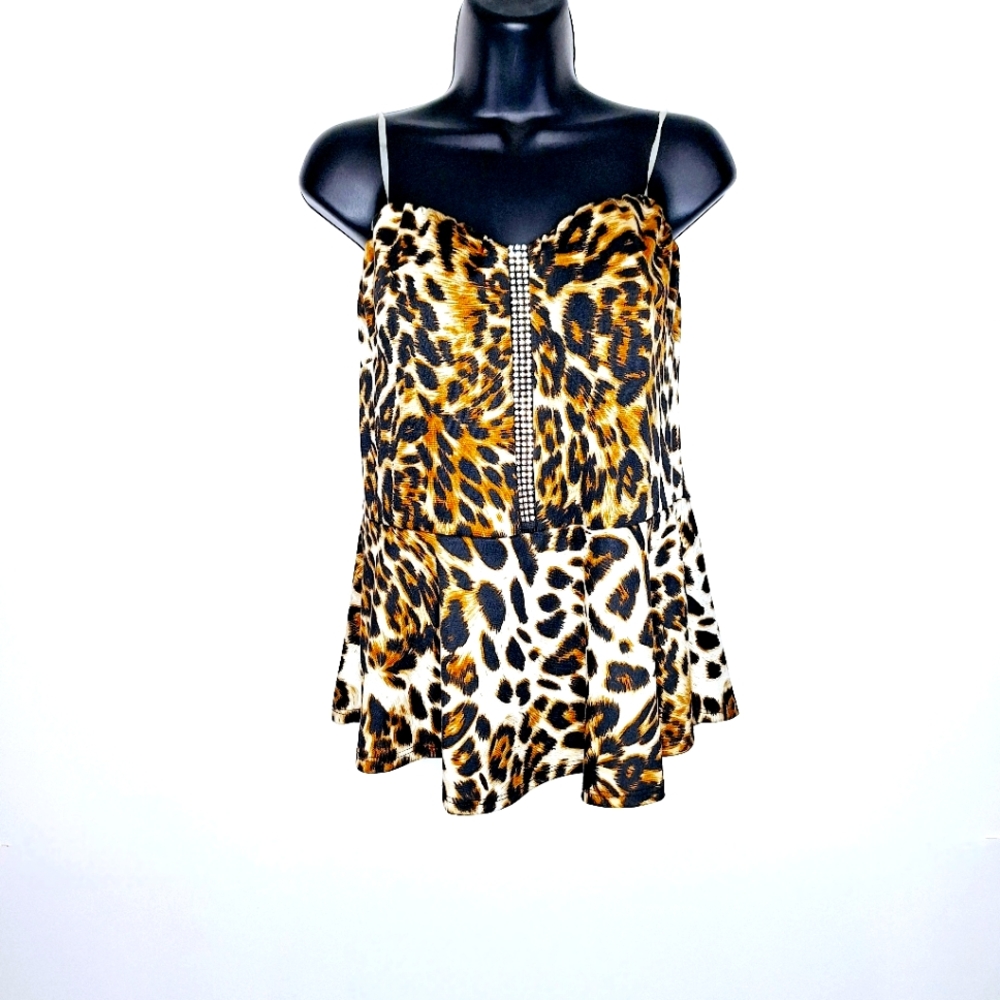Libian brand " The Leapard Bling" plus-size strapless shirt size 3X.